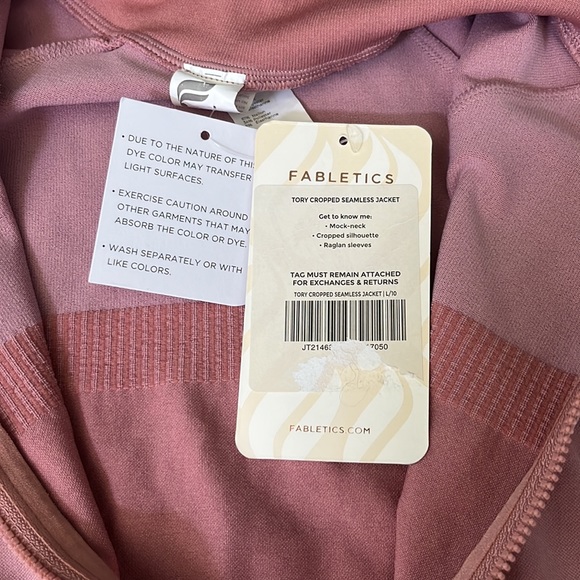 Fabletics cropped zip jacket - Picture 5 of 5